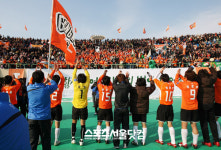 ‘강원도의 힘’, 아저씨들의 함성 계속되길
