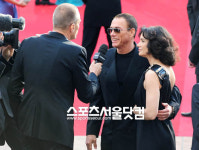 [cannes 포토] 장 클로드 반담 "액션스타의 올블랙 패션"