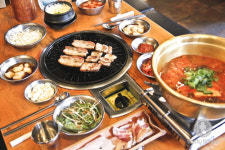 [tasty times] 초벌구이 돼지구이 전문점 신천 화통집