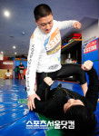 UFC 첫승 양동이, 직접 펀치 받아보니…역시! 코리언황소