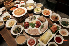 [tasty times] 다양한 한식을 즐길 수 있는 압구정 한식의 메카 화전민