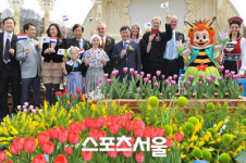 [주말 IN&OUT][주말IN&OUT] 세계로 떠나는 어린이날