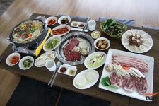 [tasty times] 탁트인 전망과 후한 인심의 고기전문점, 용인 샘골