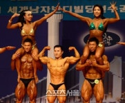 [SS포토]보디빌딩, 사람들이 만든 꽃같지 않나요?