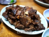 [고기박사 최계경의 육도락 기행]이맛이 바로 옛날 갈비맛 조선옥