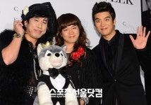 [SS포토]패션쇼 찾은 브라우니와 정여사팀