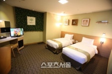 한국최초 코스메텔 호텔 스카이파크 문연다