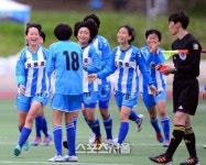 [SS포토]환하게 웃는 축구소녀들!!