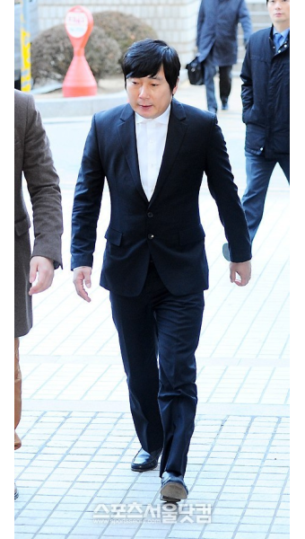 [SS포토] 이수근, '무거운 발걸음'