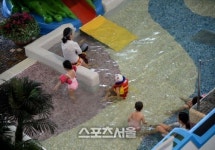 한겨울, 대한민국에서 가장 핫한 장소는?. 휘닉스파크.