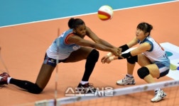 [SS포토]GS 베티-나현정 둘이서 한마음