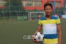 베스트 플레이어 이승우 1골 2도움, 난타전 속 바르셀로나 승리의 힘