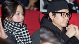 송혜교 강동원 함께 시사회 참석…영화관 데이트?