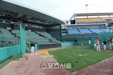 [SS포토] 3차 리모델링 끝낸 한밭야구장