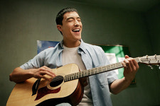 [뉴스] <마이파더> 다니엘 헤니, 작사가 전격 데뷔