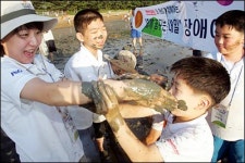 IT업체들 따뜻한 행사 봇물 장애 아픔 나누자