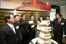 주식회사 한국이텔레콤(Korea e telecom Co.,Ltd.) | [기업이 살아야 나라가 산다] (12) SK 텔레콤