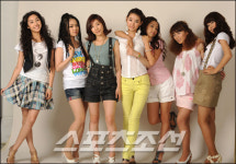 원더걸스+소녀시대 장점만 모아...첫 여성 7인조 더 비 탄생