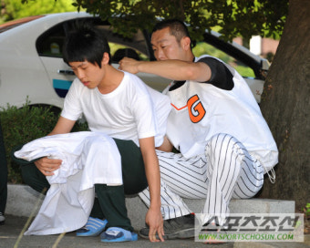 [화보] 정수근, 폭행 사건후 첫 인터뷰