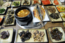 [여행메모] 산채정식 후 약수 맛 캬~