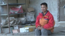 90세 노모 모시는 맨발의 수봉이, 감동 실화 화제