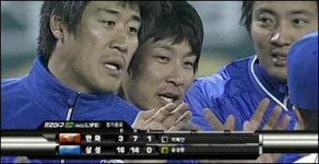 정현욱 야, 웃음이 나오냐! 최고참의 포스