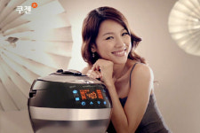 섹시퀸 이효리, 또 밥 한 번 먹자! 외친다