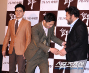 [포토] 영화 혈투 진구, 창석이 형님! 자리 바꿔요!