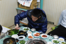 상주 상무 한우단? 상주시민 잇따른 한우 기증에 포식