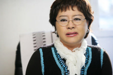 [단독] 중견배우 김형자, 교통사고로 다리 골절 중상