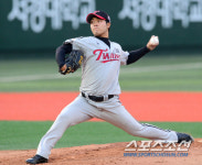 [포토] LG최성훈, 언제나 승리는 우연이 아닙니다~