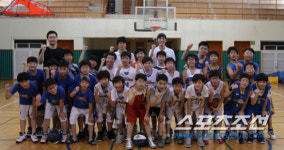 삼성썬더스 선수들 농구교실 회원 대상 특강 실시