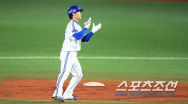 [포토] 배영섭, 2루타 사나이로 불러주세요~