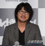 [포토] 남쪽으로 튀어 김윤석