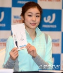 [포토] 김연아, 피겨여왕의 사인~