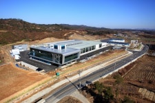 [기업인사이트] 지역민과 상생...태양광 사업의 선두주자
