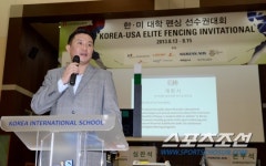 [포토] 정규영 회장, 펜싱으로 우정을 나눠요~