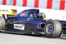 금호타이어 국내 자동차 기술분야 최초 F1 타이어 실차 테스트