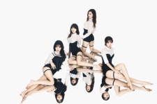 레인보우 블랙, 거울 위에서 섹시 포즈 더 아찔하네! 20일 쇼케이스