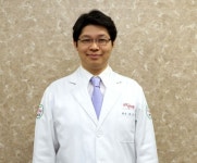 황토색 반점 어루러기 체내 저항력 회복으로 치료