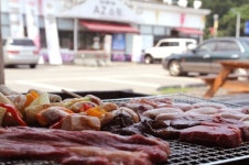 AZ쇼핑, 봄나들이 시즌 맞아 무료 자율 바비큐장 오픈