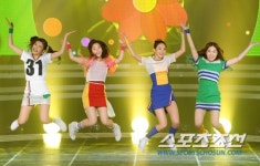 [포토] 레드벨벳, 귀염 터지는 점핑~(더쇼)