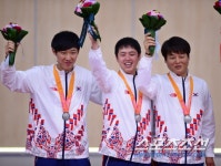 [AG포토] 50M 소총 복사 은메달 획득한 한국