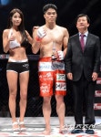 [포토] 화끈한 승리 김대환, 해설가에서 파이터로!