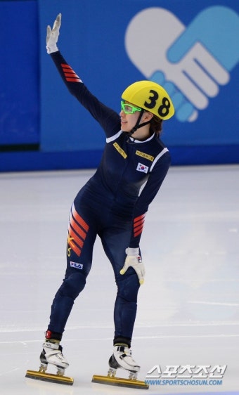 [포토] 전지수 500m 은메달 '최선을 다했기에 행복'