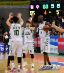 [쿼터별분석] 동부산성 함락, 리처드슨 어떻게 막았나