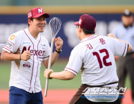 [포토] 샘킴-김풍, 요리사와 만화가의 그라운드 난투극?