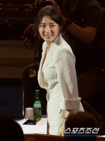 [포토] '20대 미스코리아 부럽지 않은 미모'