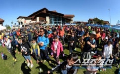 [포토] 하이원 트레킹 상쾌한 공기 마시며 힘찬 준비운동