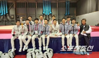 '막내 김한솔 활약'男체조,리우올림픽 단체전 직행티켓!